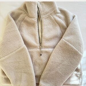 Cream Lululemon Sherpa Scuba Half Zip